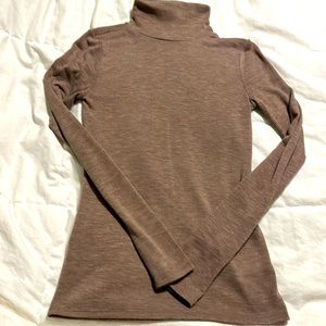 Express - Lightweight Beige Turtleneck - XS